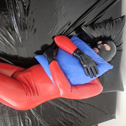 Alternative view of LENZUOLO CON ANGOLI