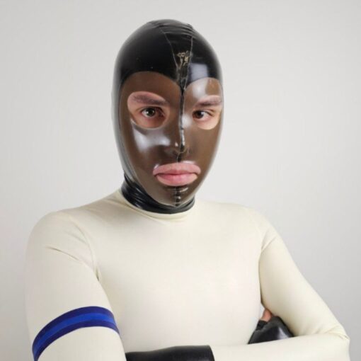 Alternative view of MASCHERA BICOLORE