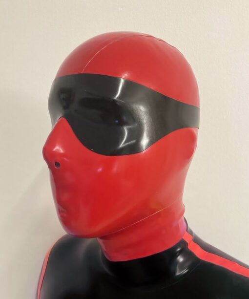 Alternative view of BLINDFOLD