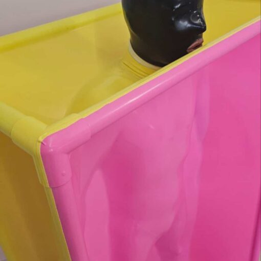 Alternative view of RIVESTIMENTO IN LATTICE PER VAC BED/CUBE/TOWER