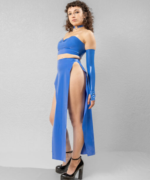 Alternative view of BURTONESQUE